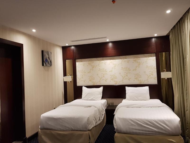 Quiet Dreams - King Road Branch Aparthotel Djedda Buitenkant foto