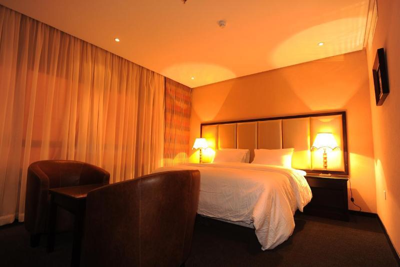 Quiet Dreams - King Road Branch Aparthotel Djedda Buitenkant foto